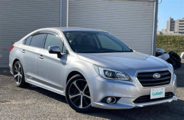 2015 Subaru Legacy — photo 1